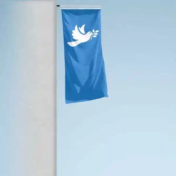 Friedensfahne als Hissfahne im Hochformat, blau mit weißer Taube – Fahnen  Koessinger GmbH