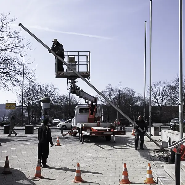 Fahnenmast Aufbau Fahnenmast Aufbau